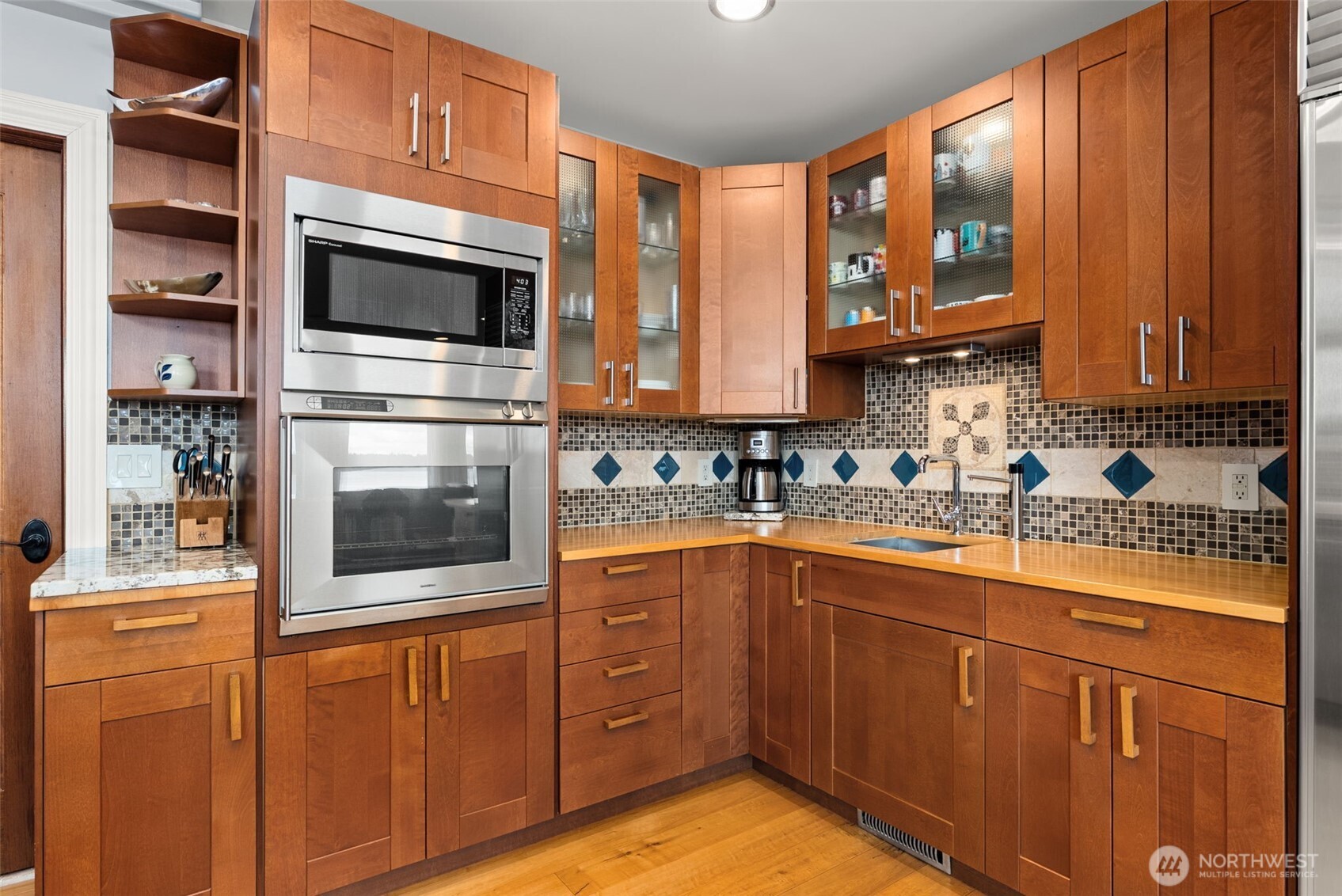 7342 Huckleberry Road NW