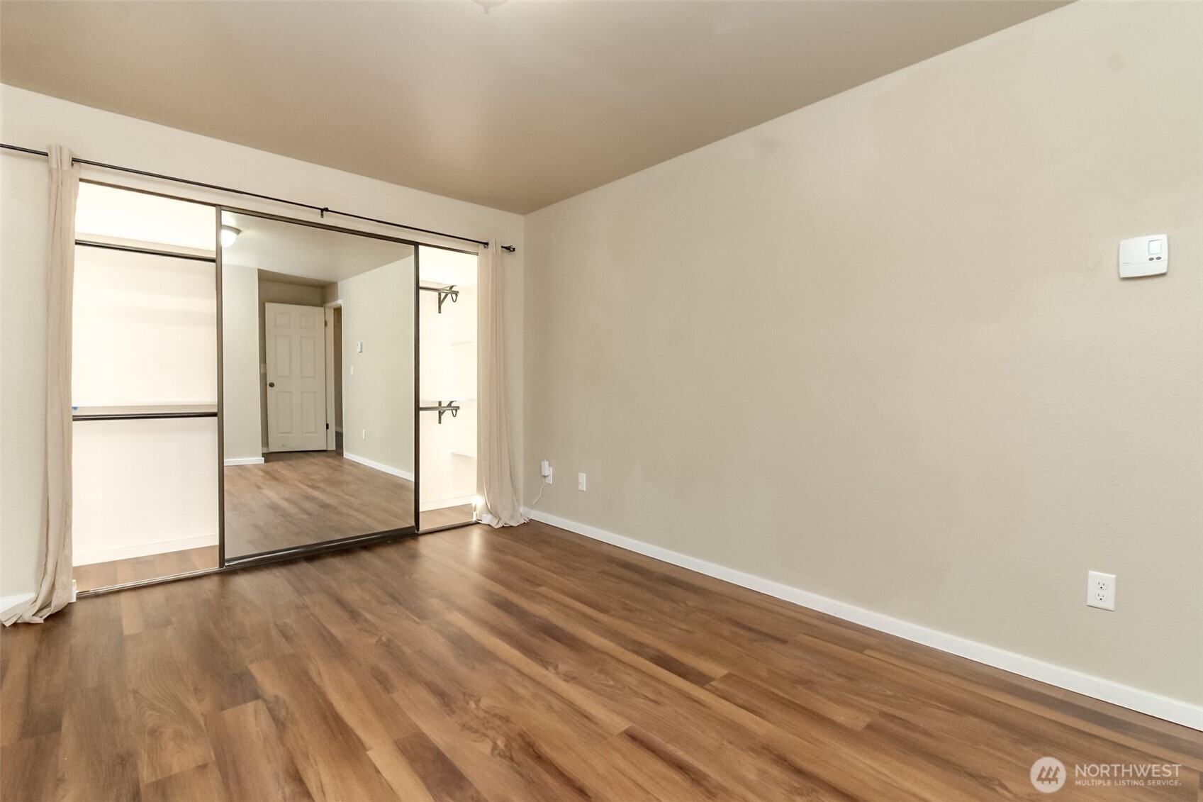 7308 N Skyview Lane Unit: I-304