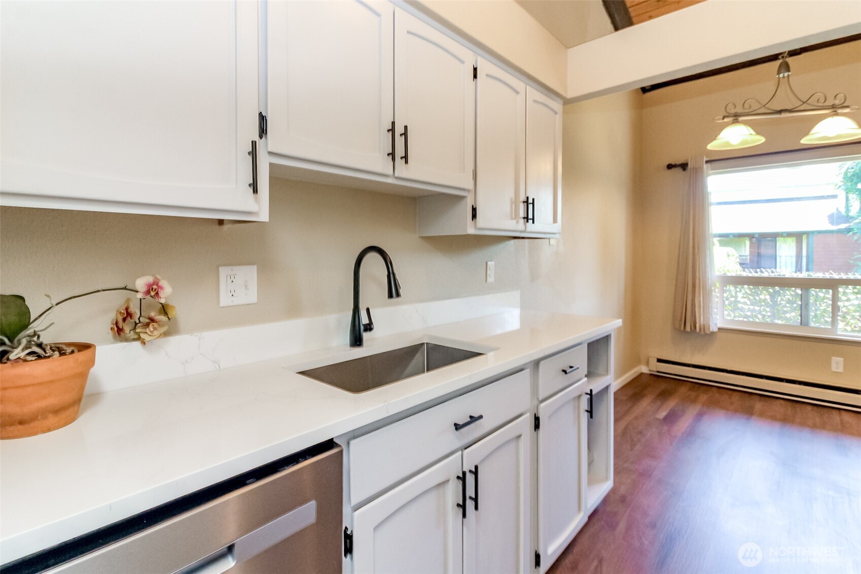 7308 N Skyview Lane Unit: I-304