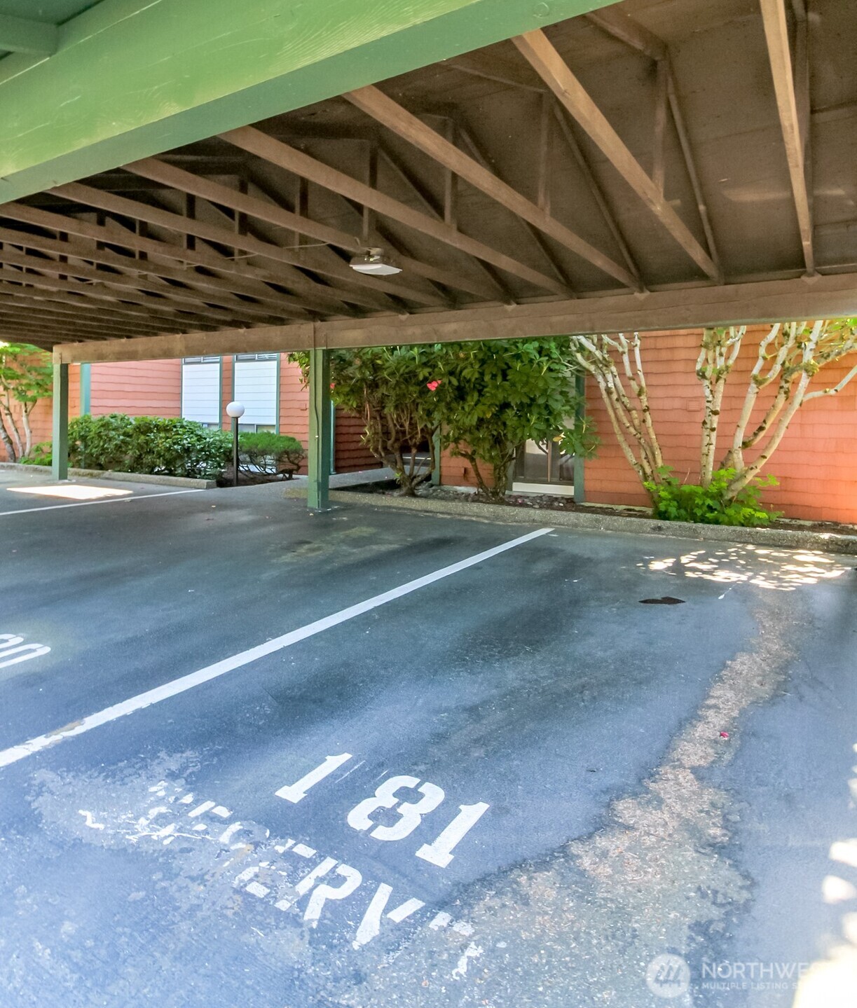 7308 N Skyview Lane Unit: I-304