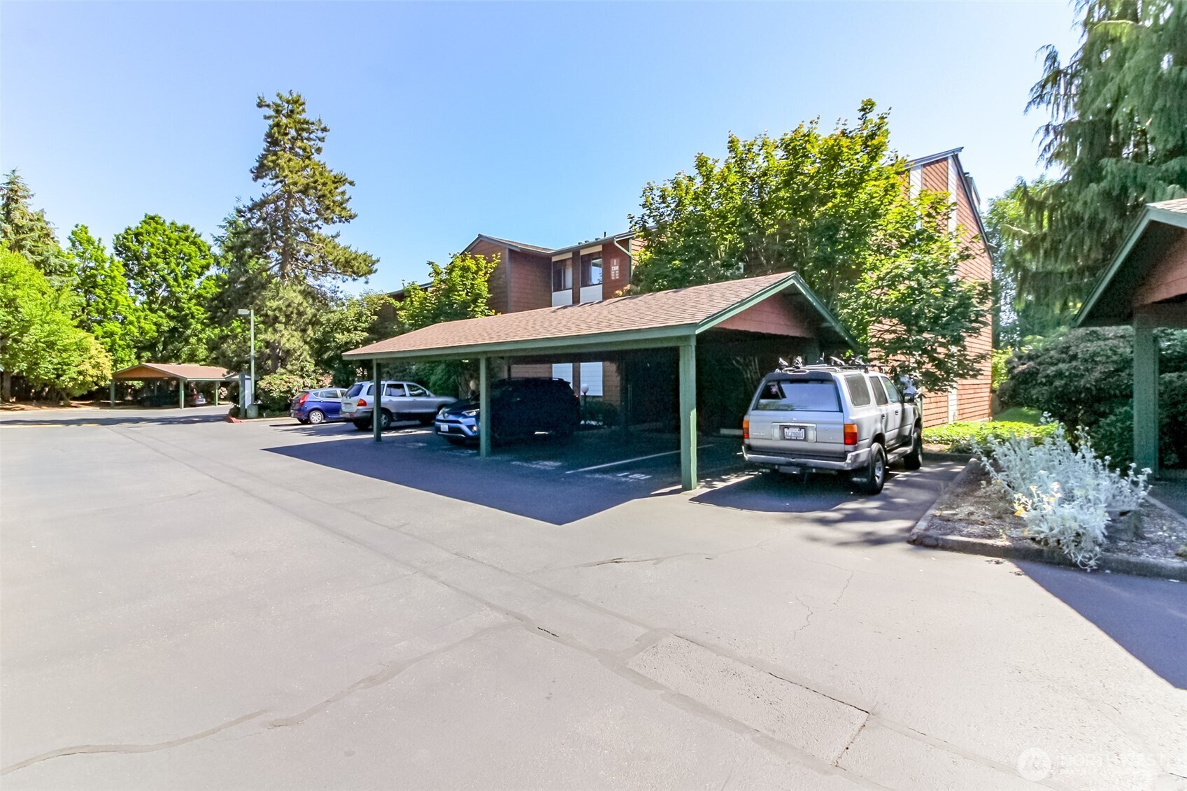 7308 N Skyview Lane Unit: I-304