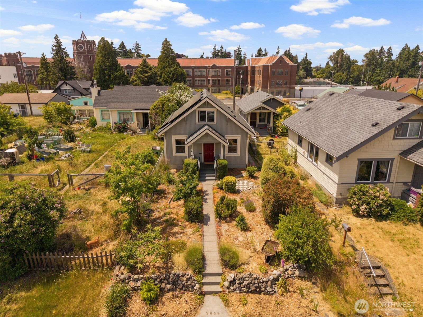 3616 Tacoma Ave S