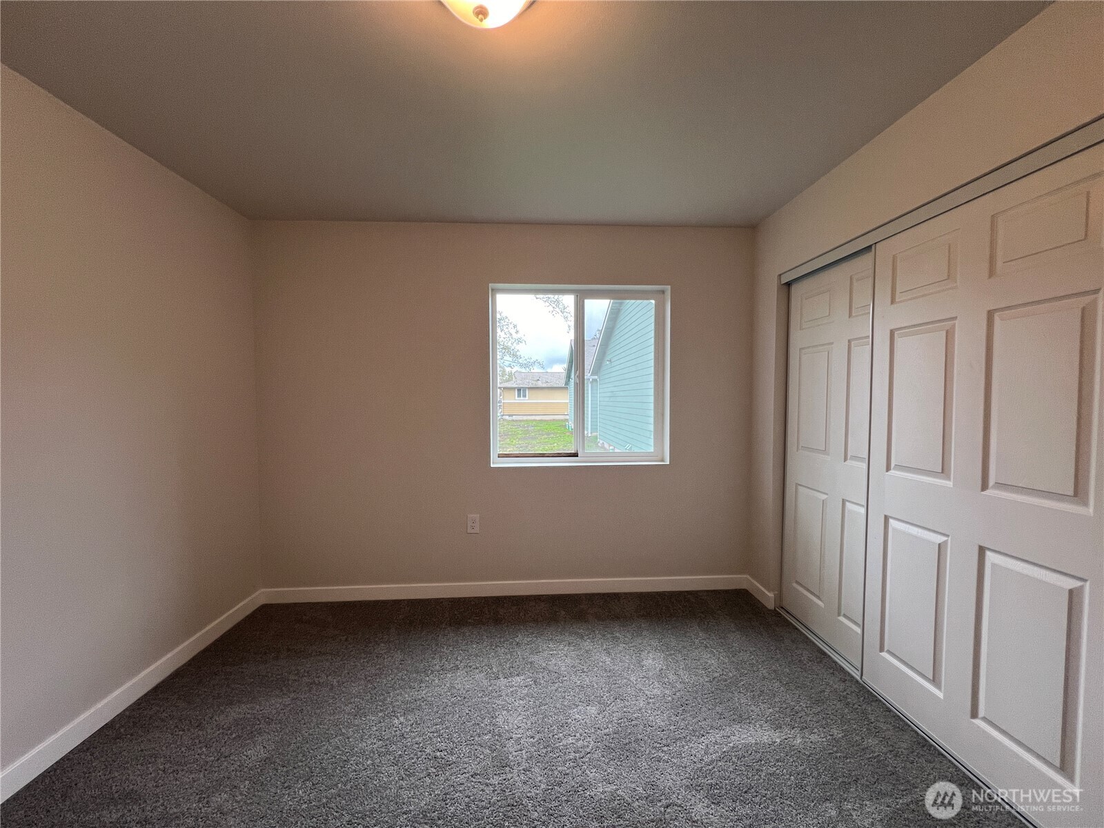 522 -524 W Cushing Street