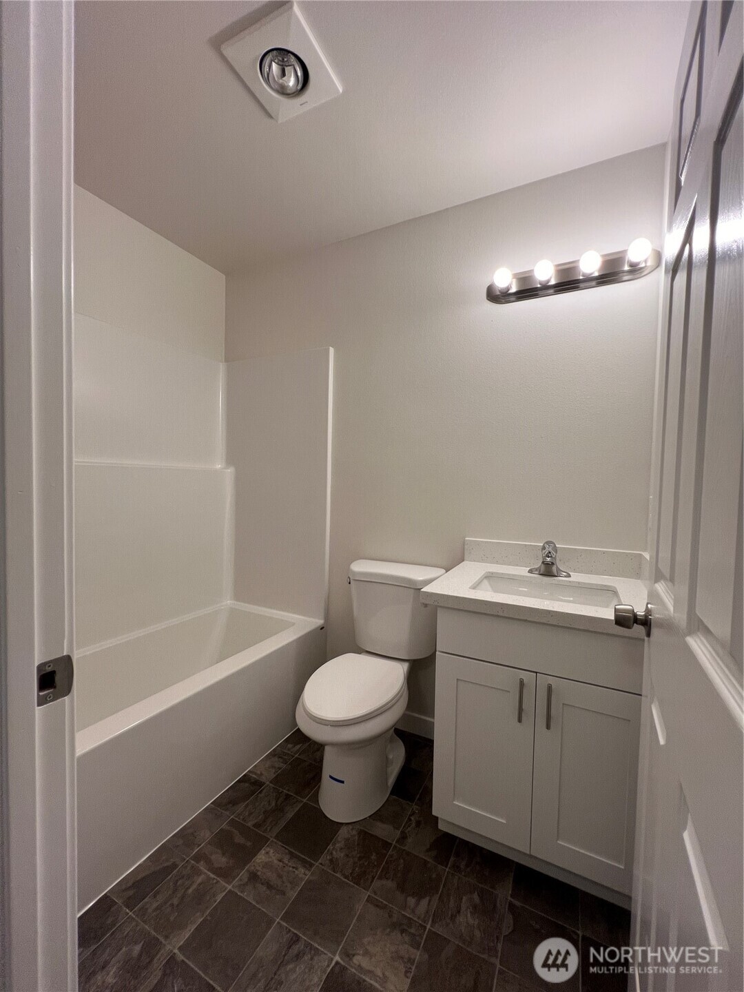 522 -524 W Cushing Street