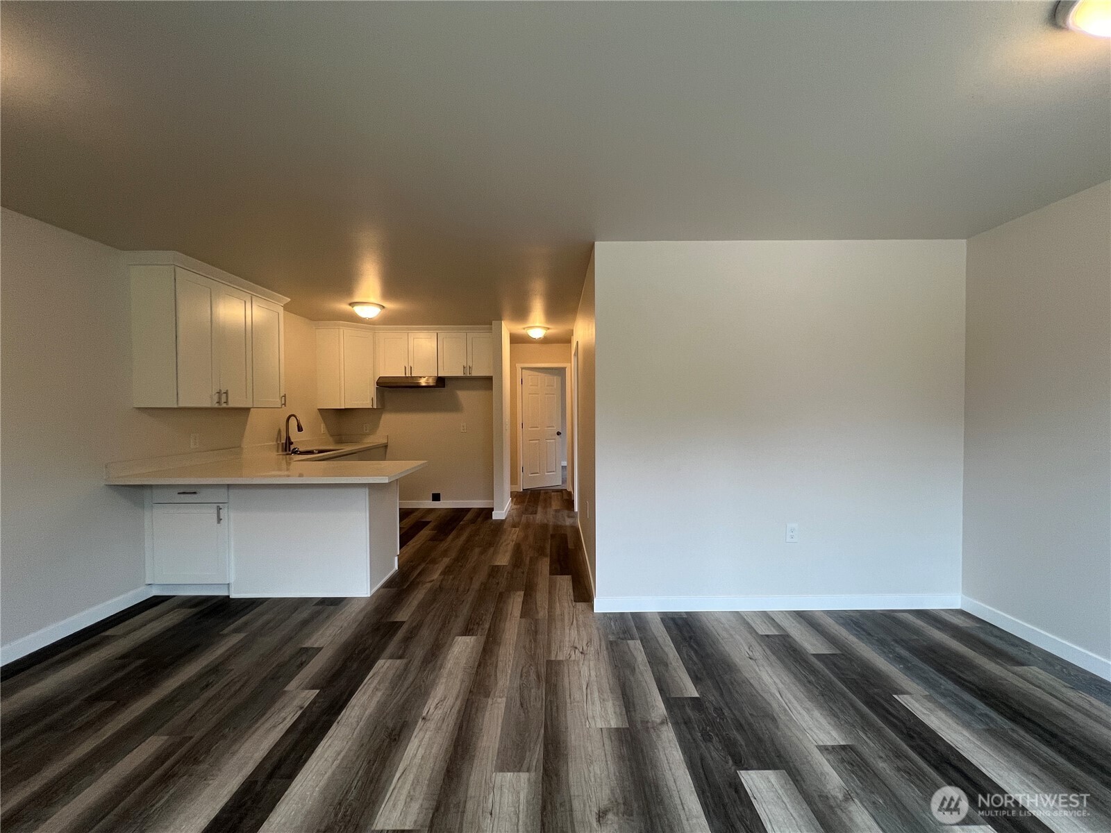 522 -524 W Cushing Street