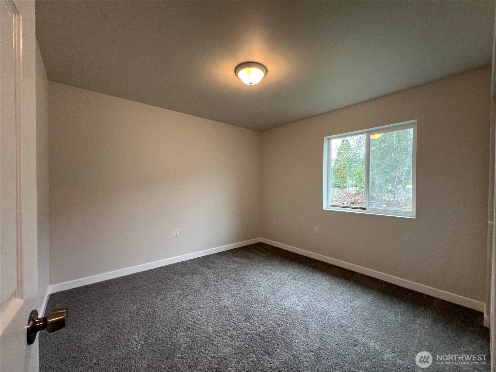 522 -524 W Cushing Street