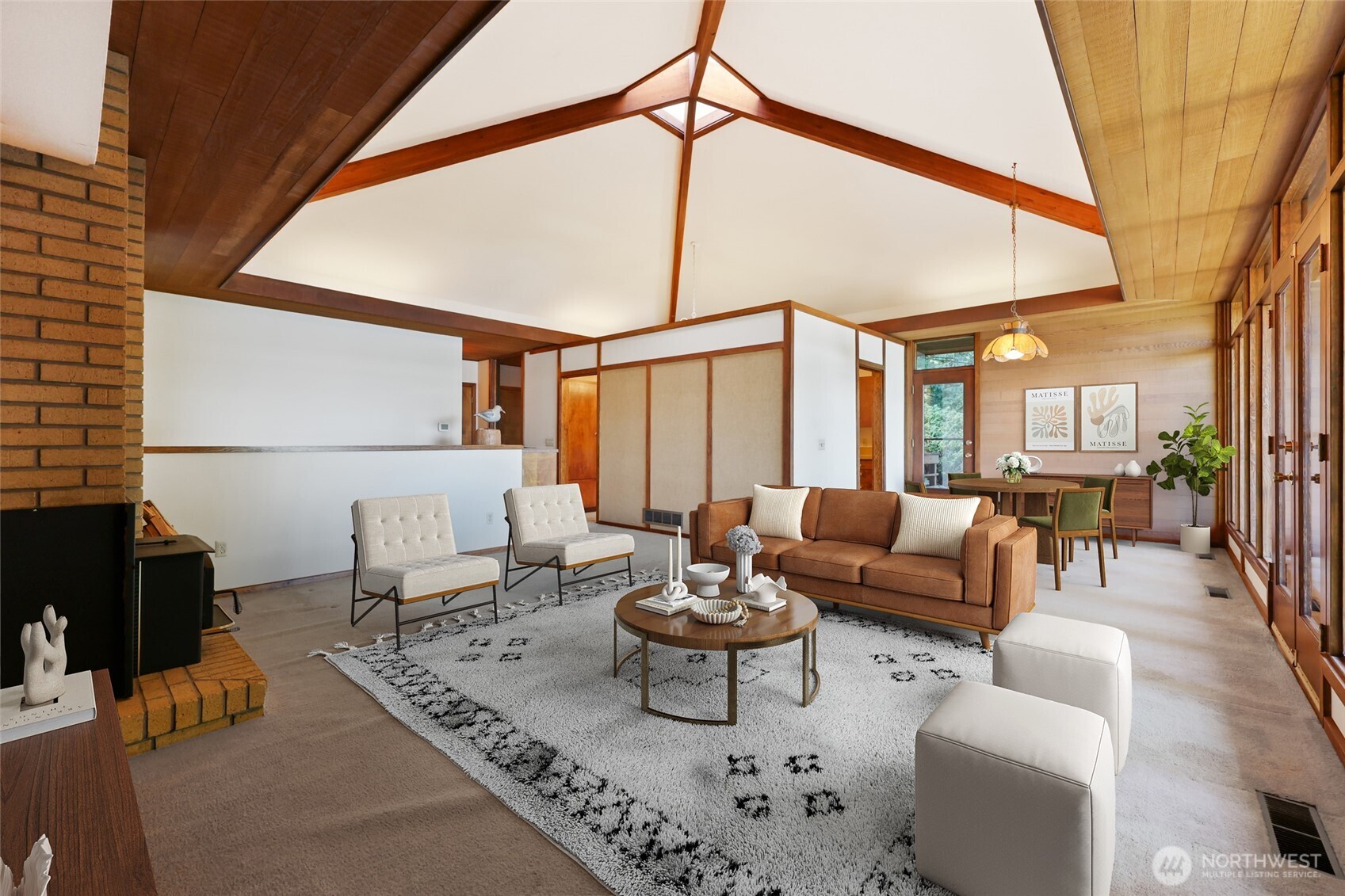 3529 Country Club Drive NW