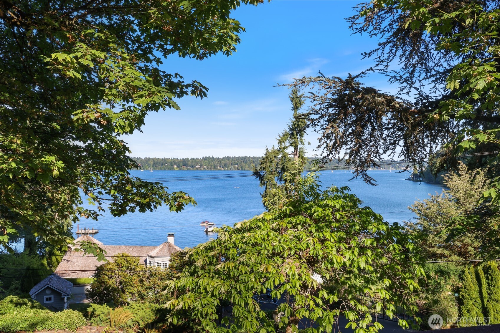 3529 Country Club Drive NW