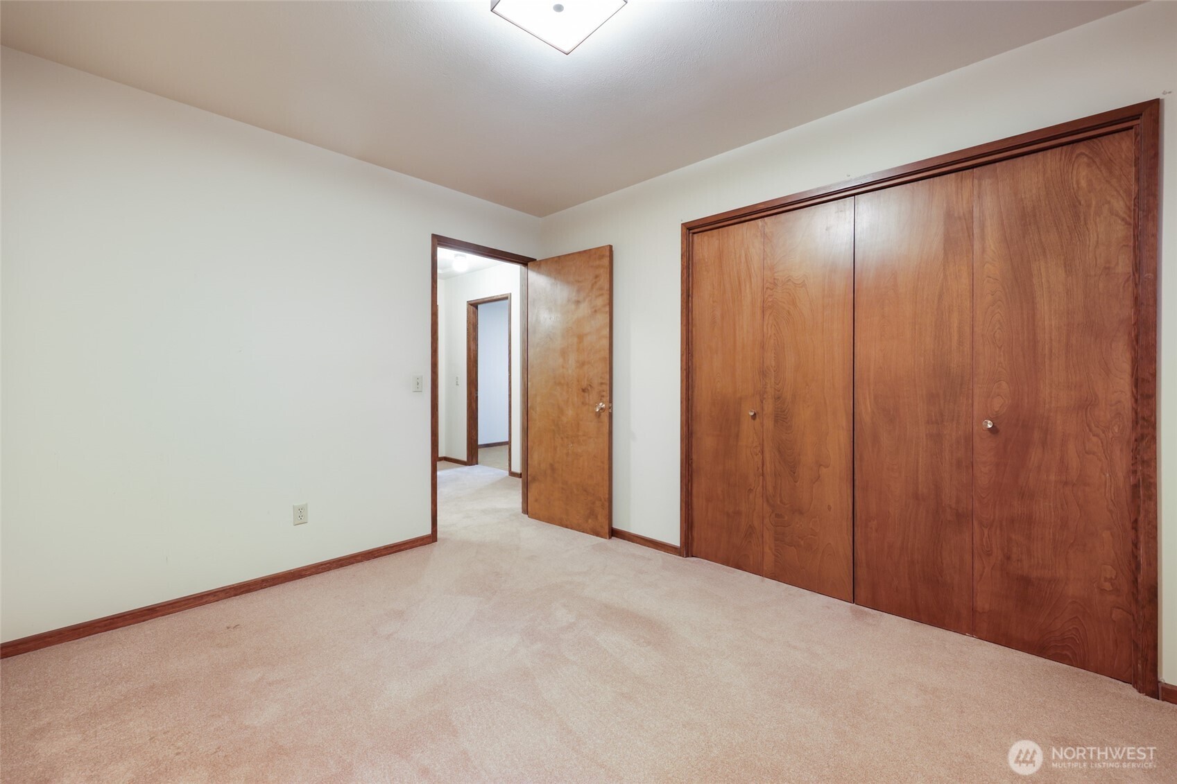 3529 Country Club Drive NW