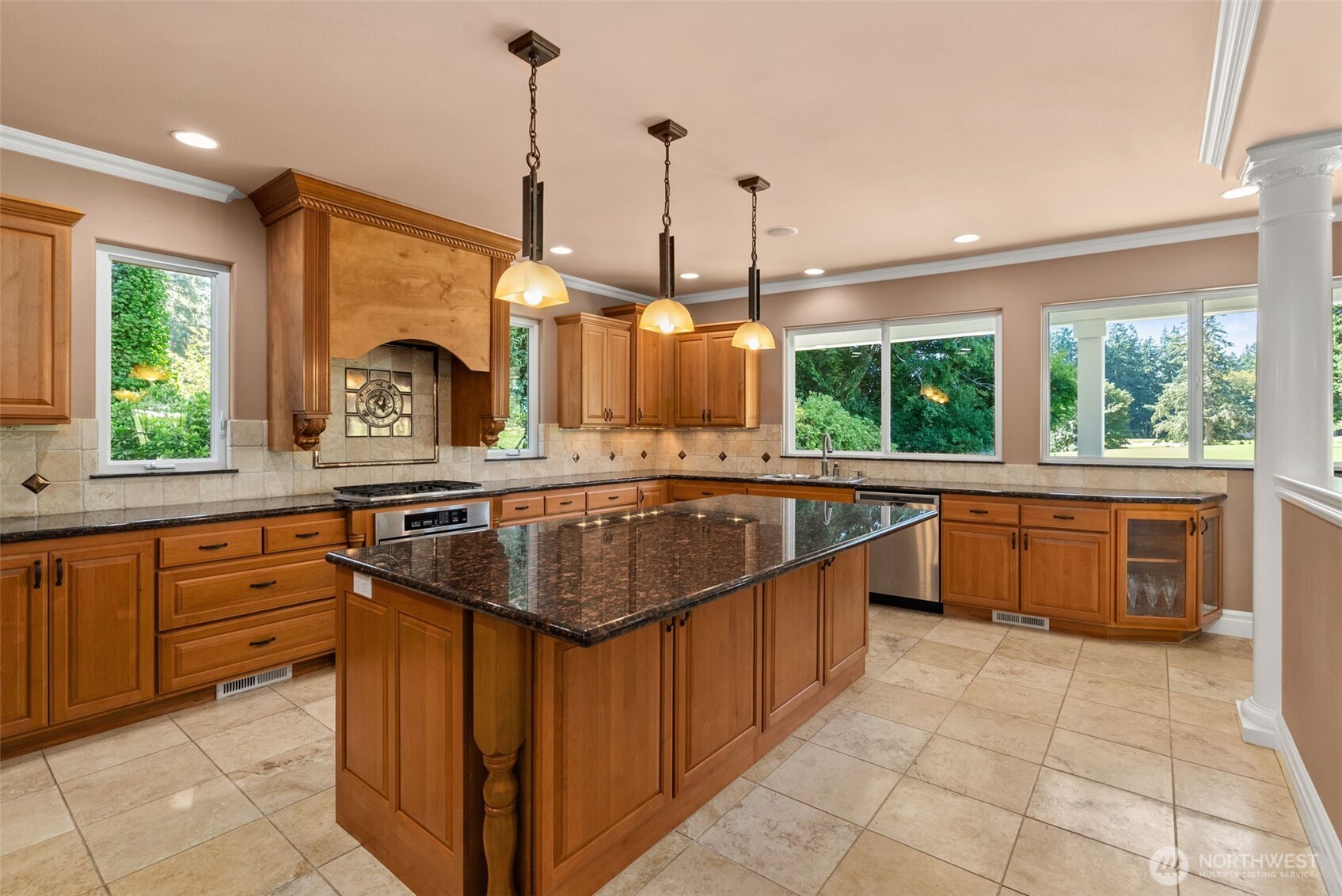 2609 Country Club Court NW