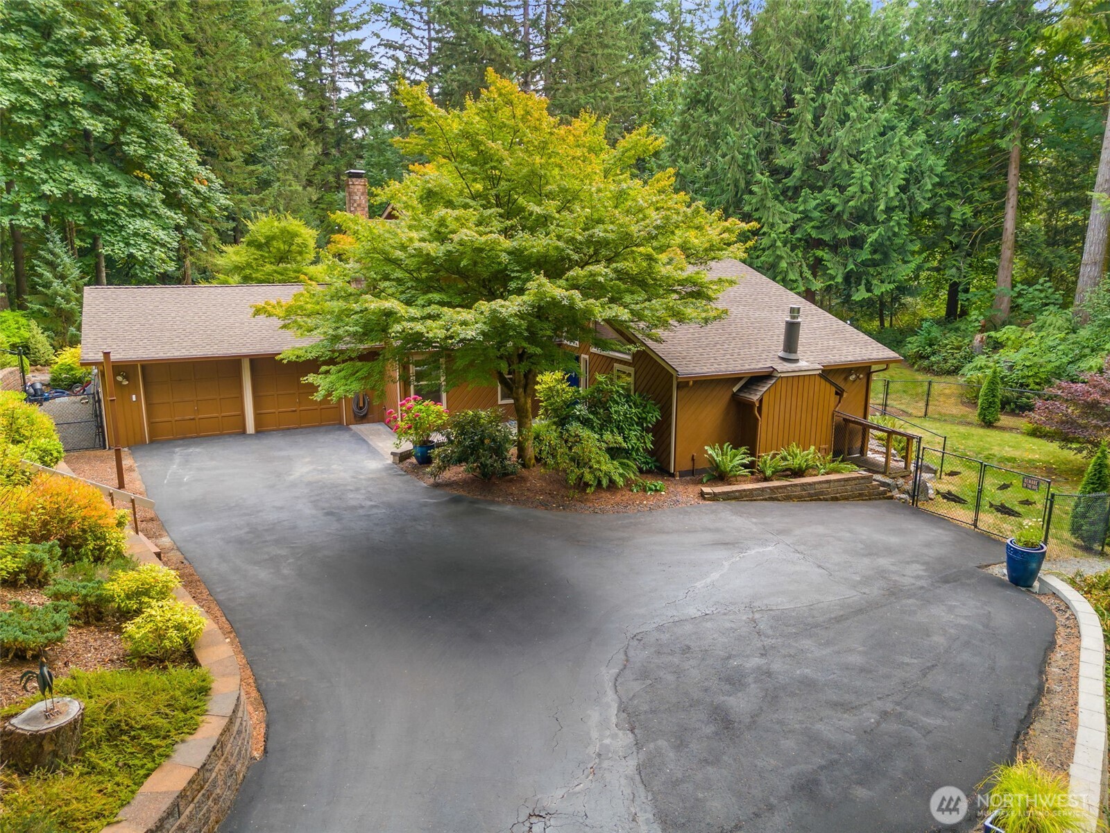 6729 Westhill Court SW