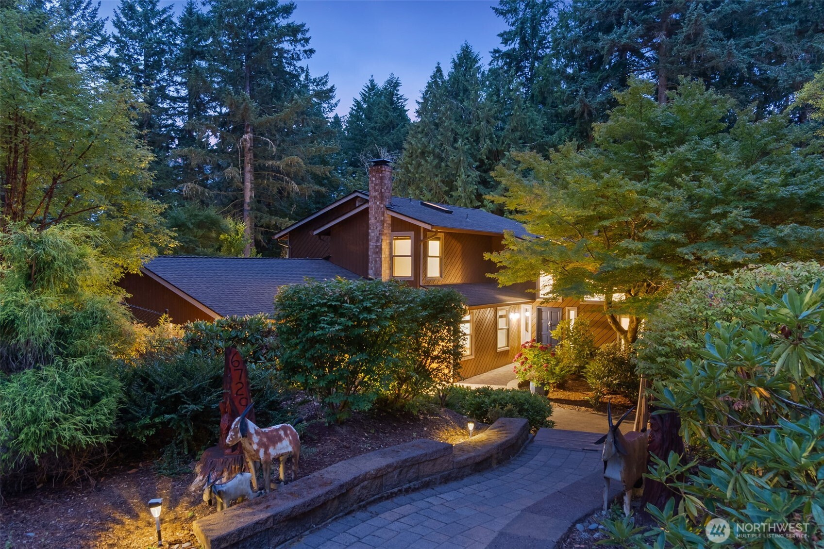 6729 Westhill Court SW