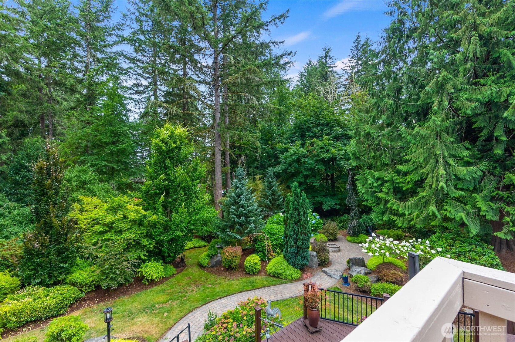 6729 Westhill Court SW