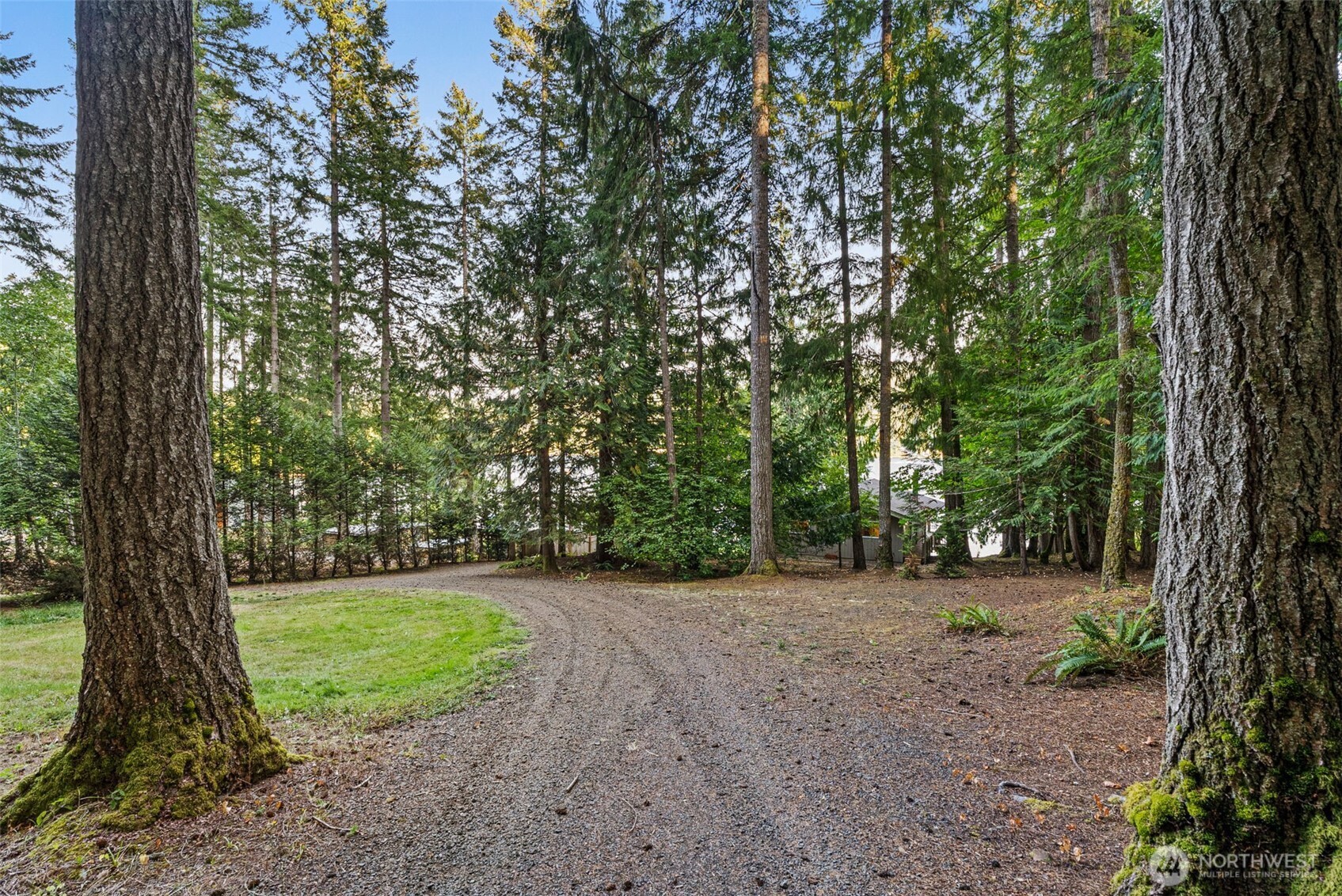 2147 Summit Lake Shore Road NW