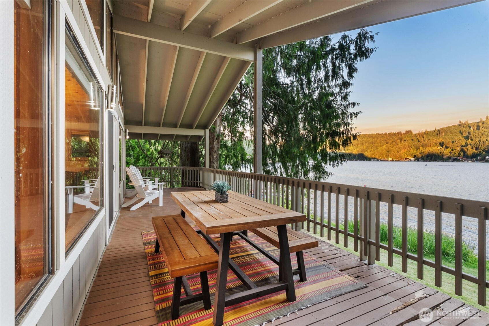 2147 Summit Lake Shore Road NW