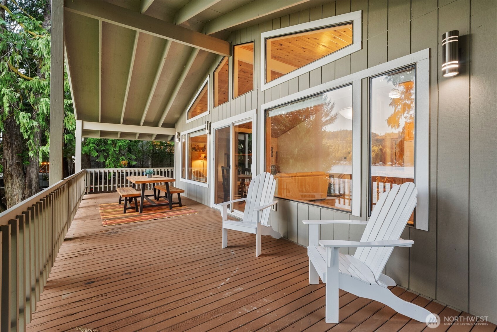 2147 Summit Lake Shore Road NW