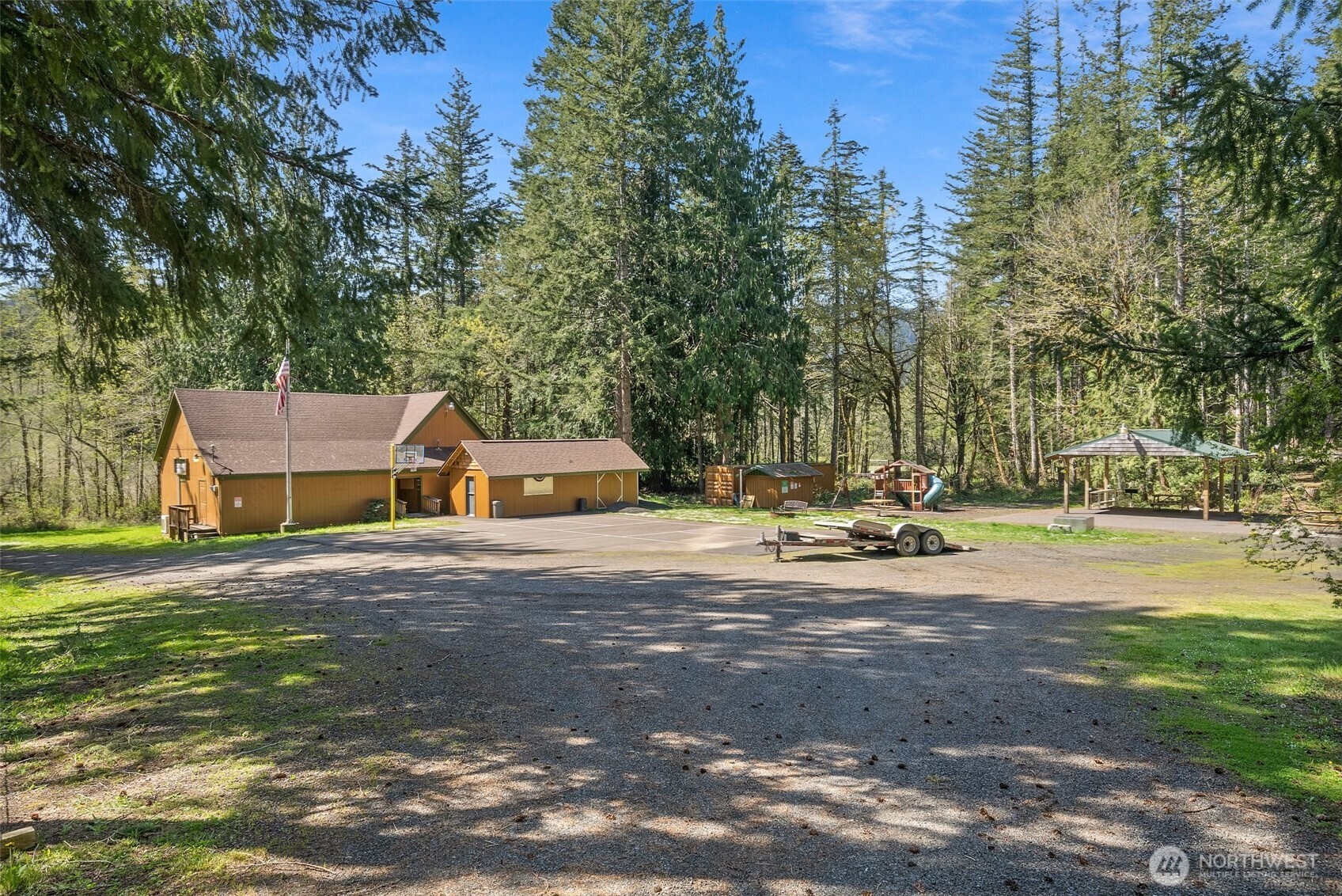 2147 Summit Lake Shore Road NW