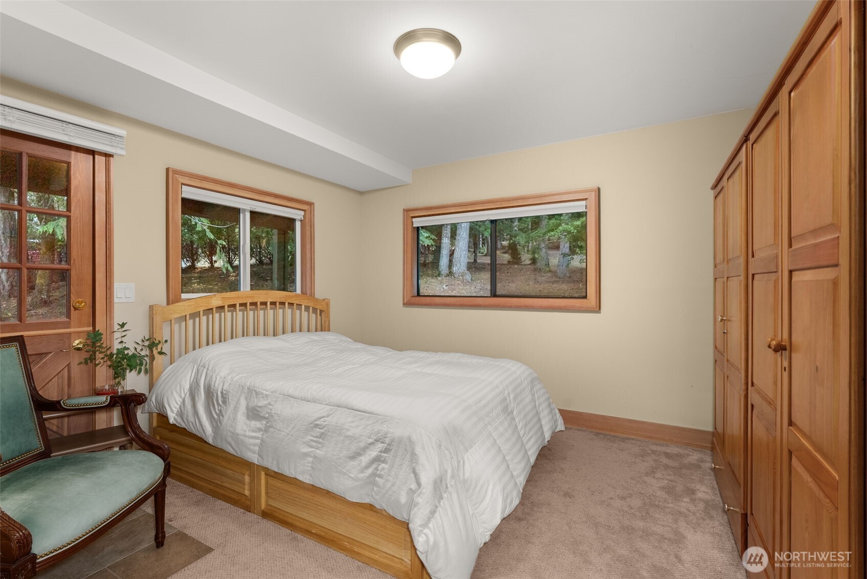 2147 Summit Lake Shore Road NW