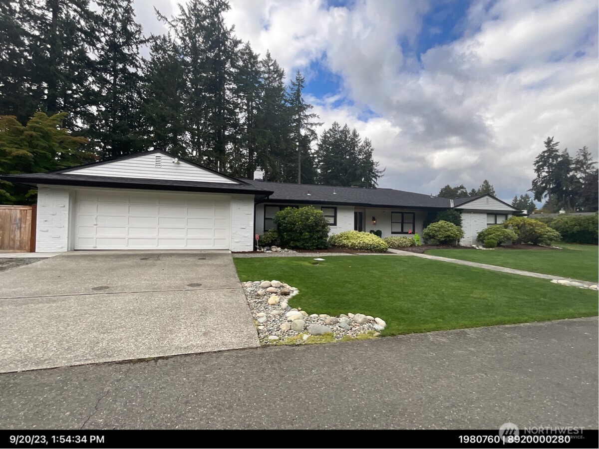 29 Forest Glen Lane SW