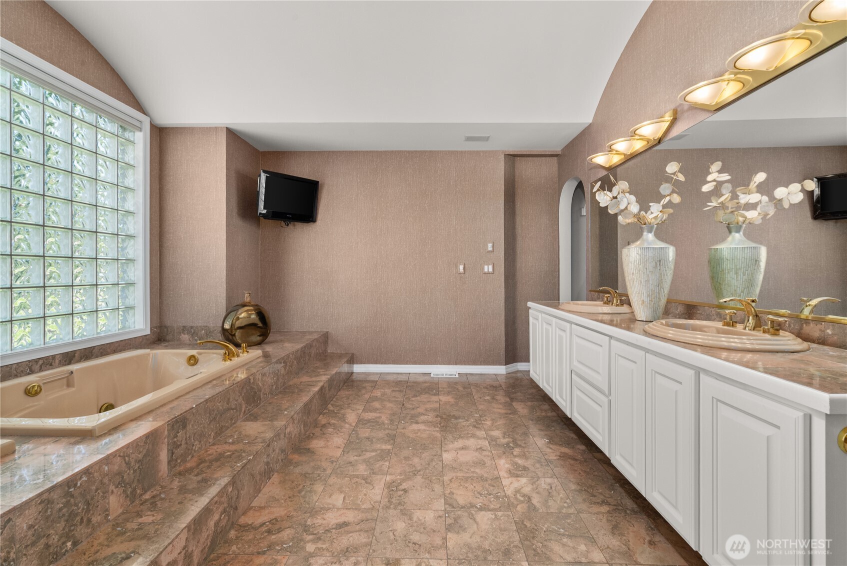 6410 84th Avenue Ct W