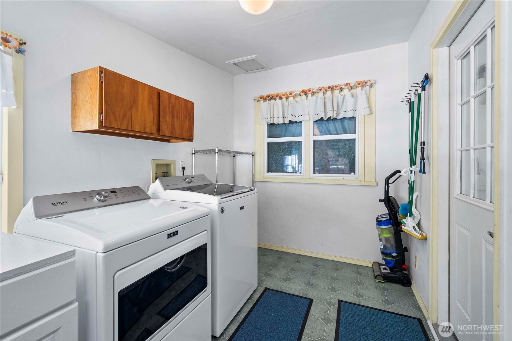 8820 Chambers Creek Road W