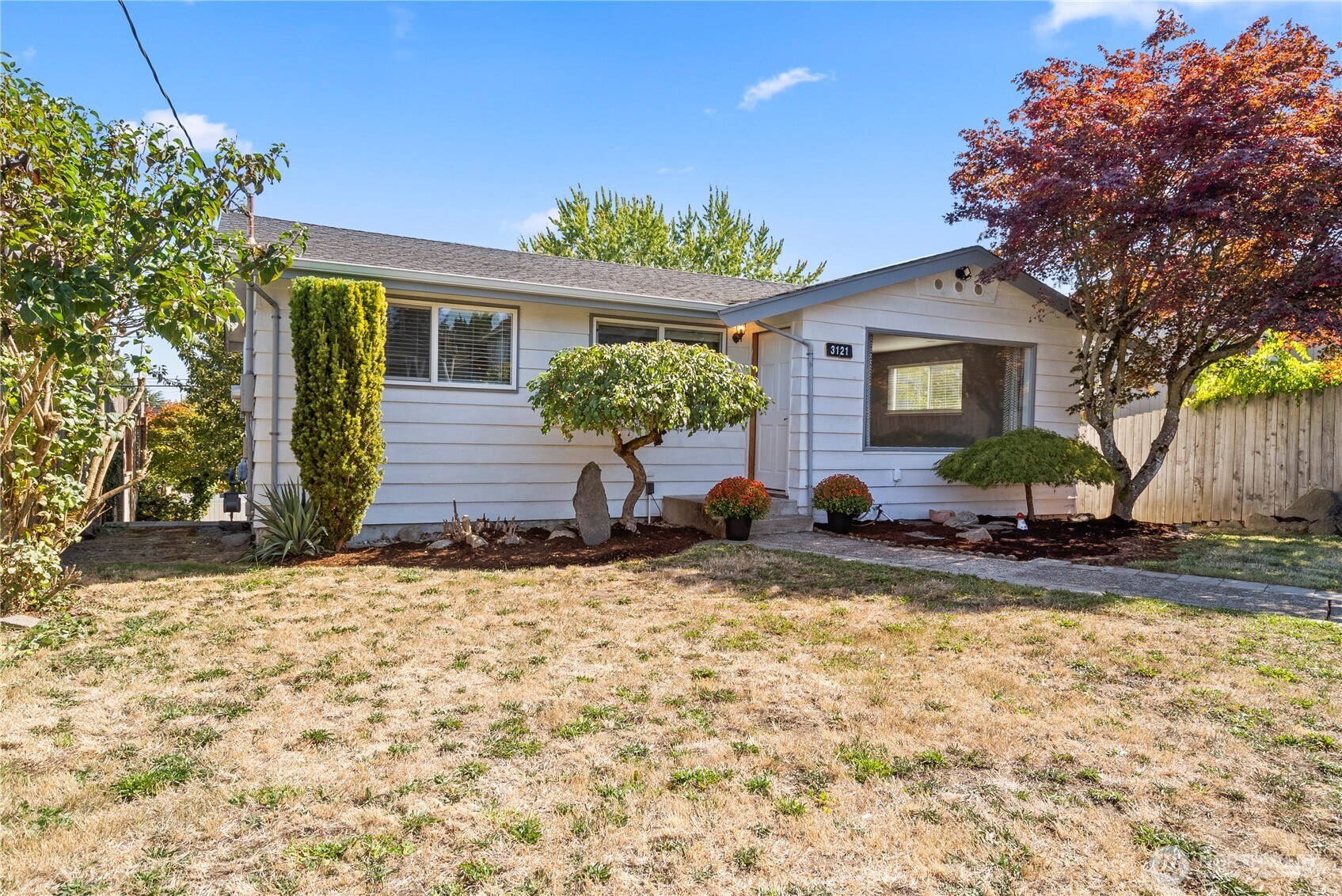 3121 N Huson Street