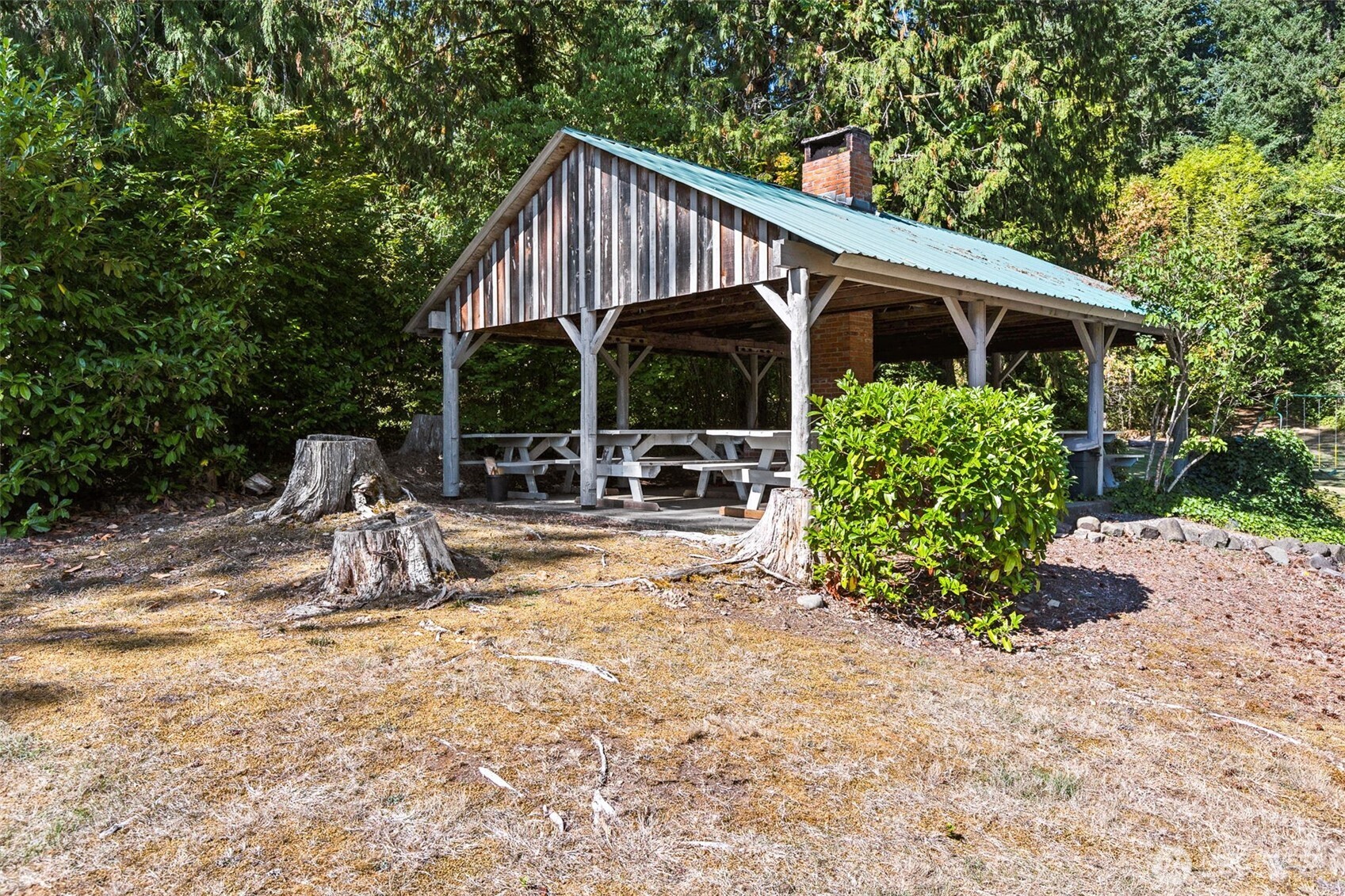 8243 Cedarwood Street SE