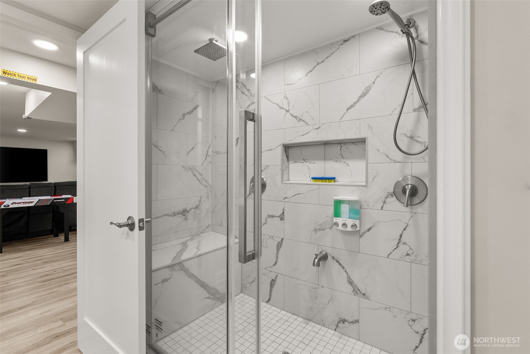 5208 Illahee Road NE