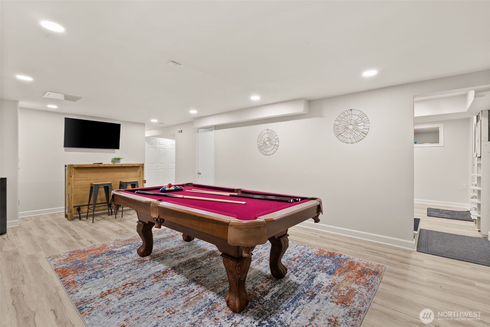 5208 Illahee Road NE