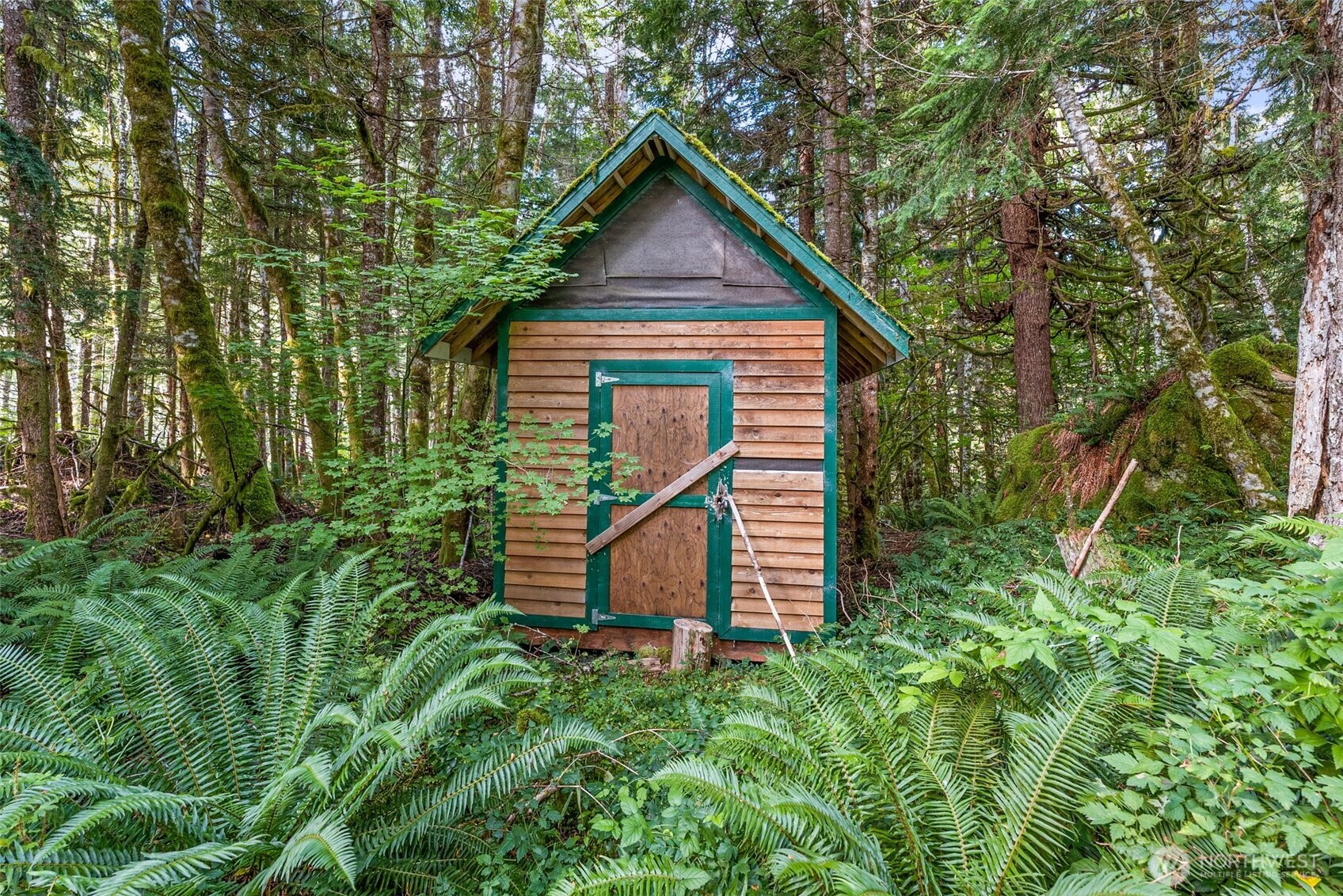 1 Skate Creek Road N