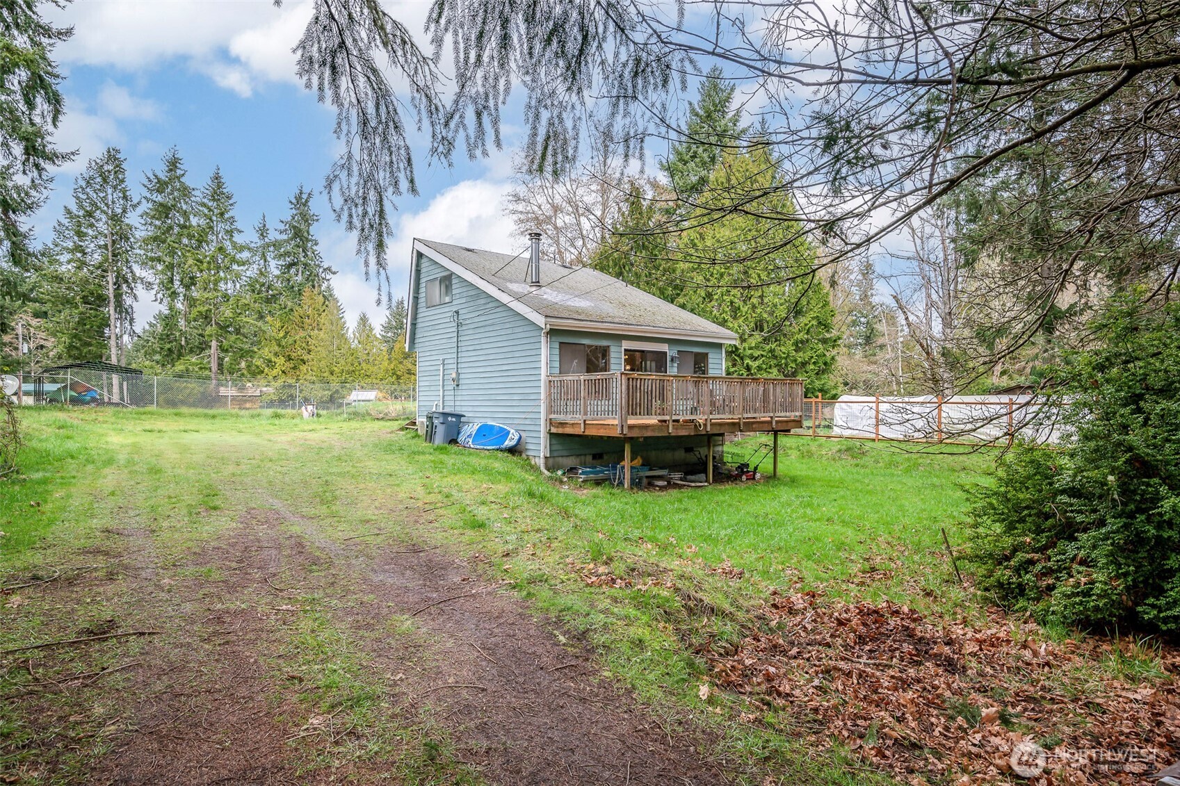 406 E Madrona Drive