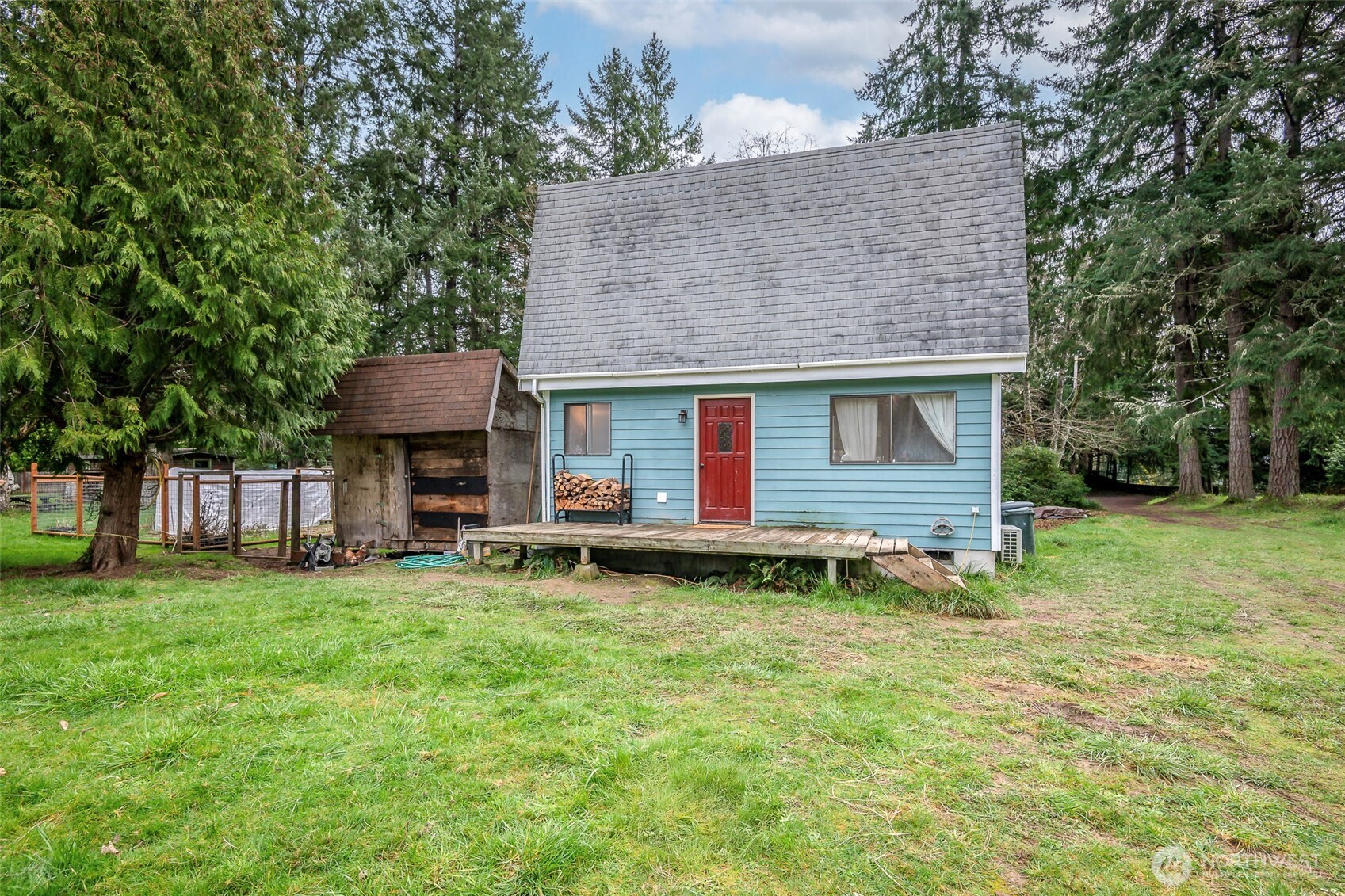 406 E Madrona Drive