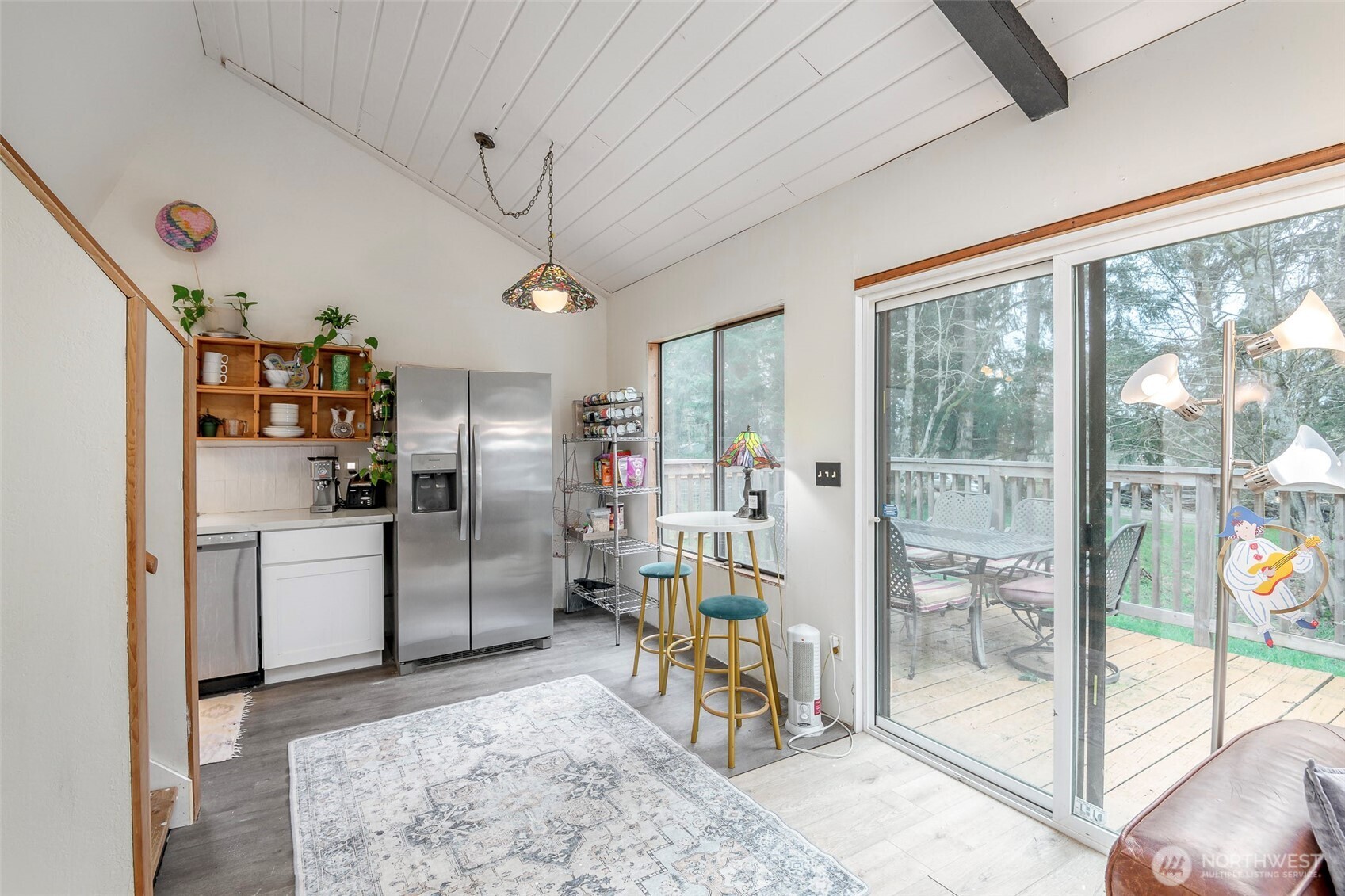 406 E Madrona Drive