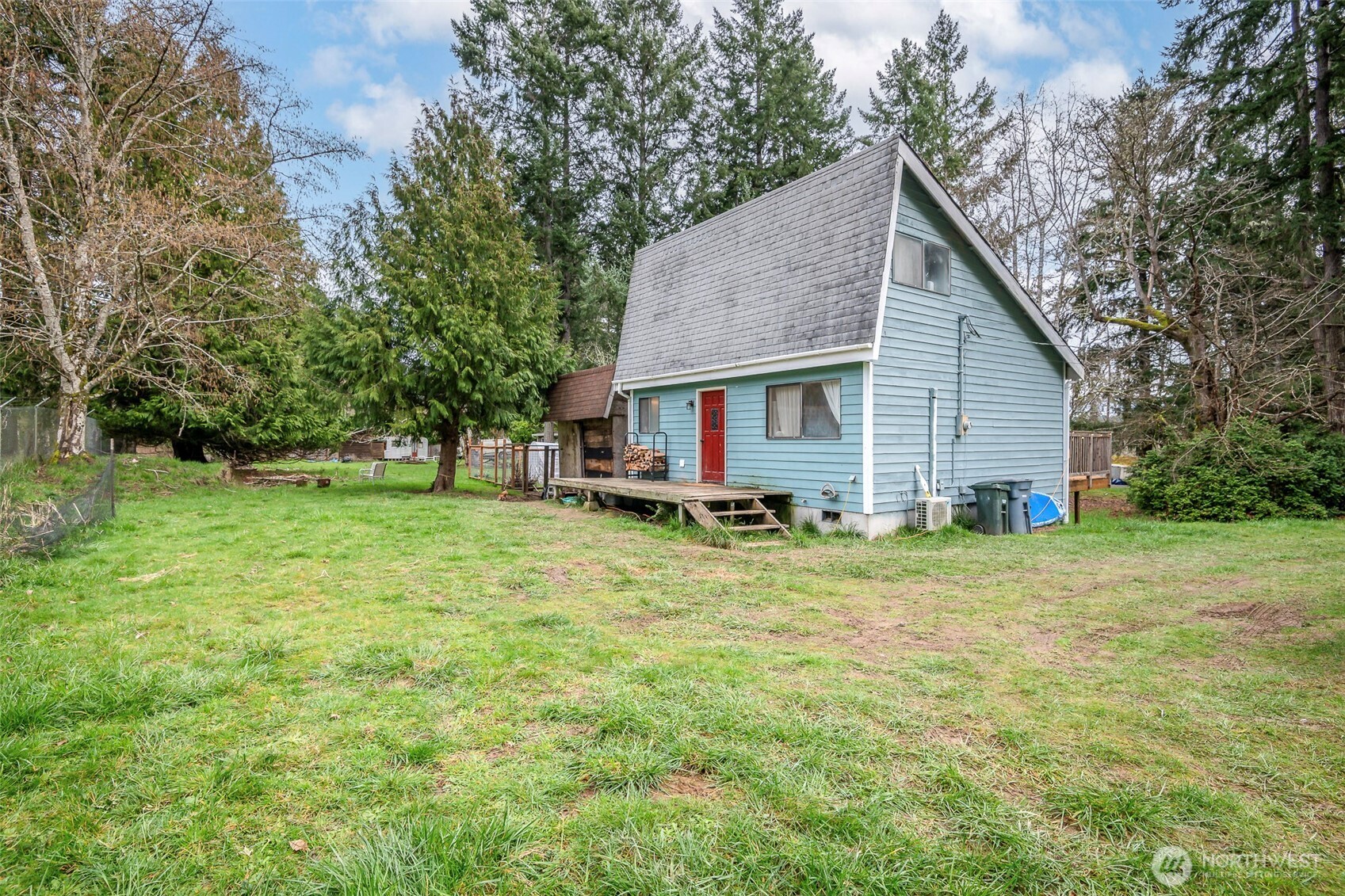 406 E Madrona Drive