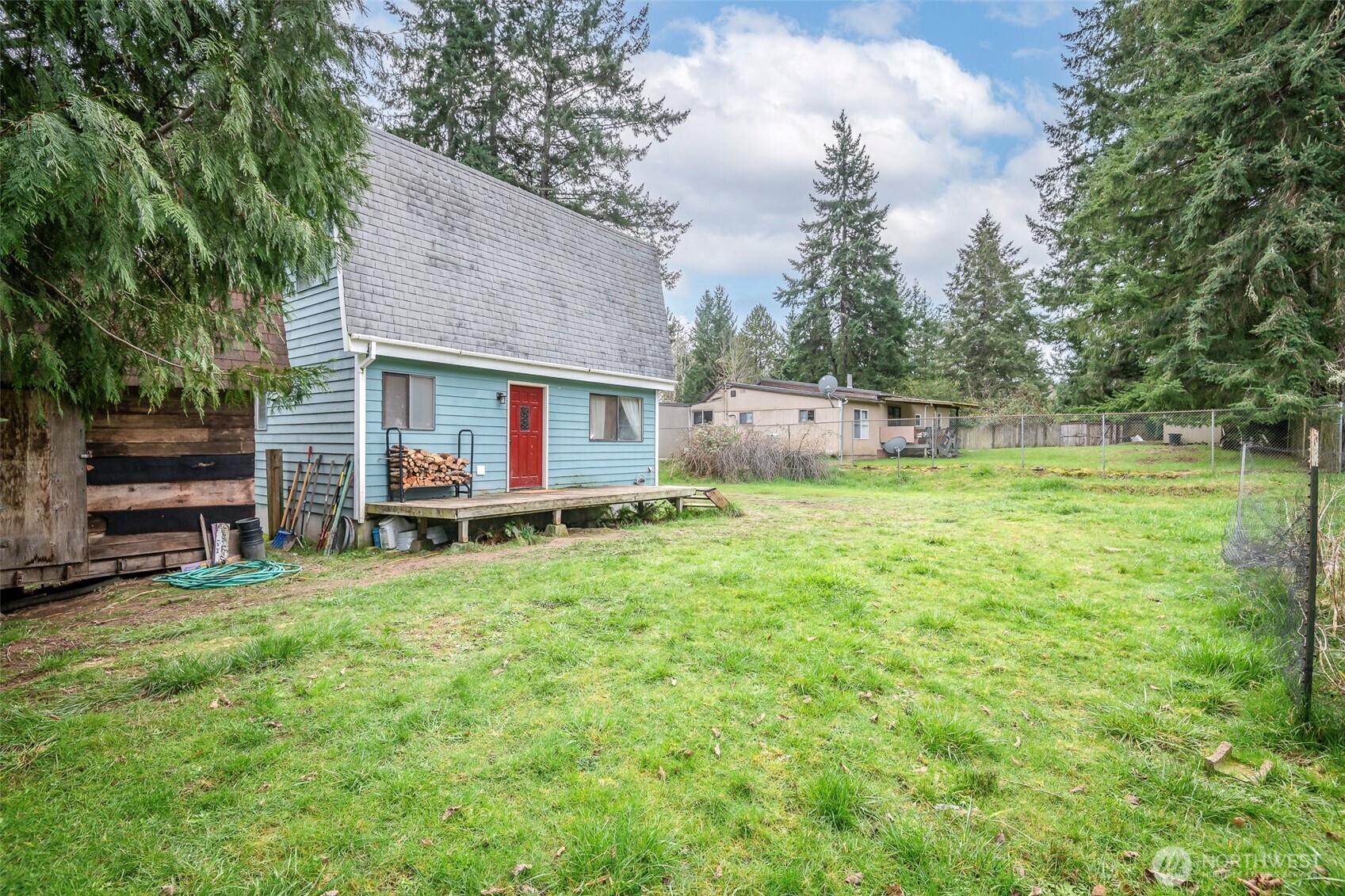 406 E Madrona Drive