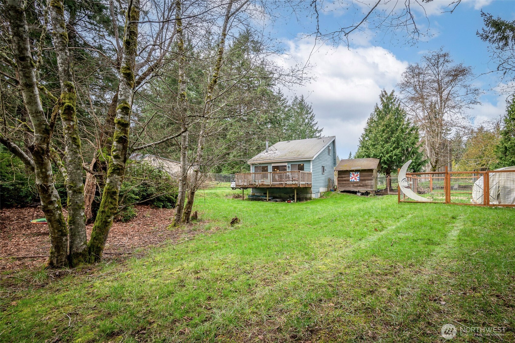 406 E Madrona Drive