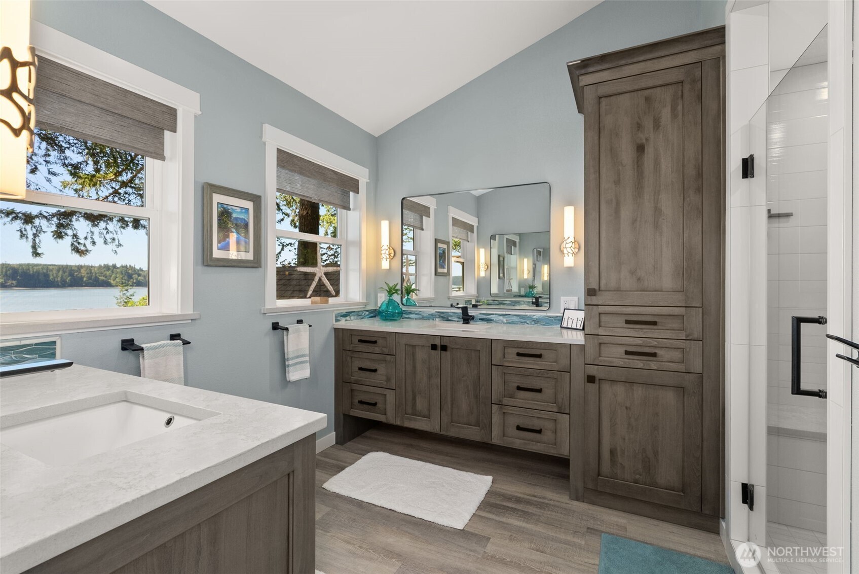 6321 Elizan Drive NW