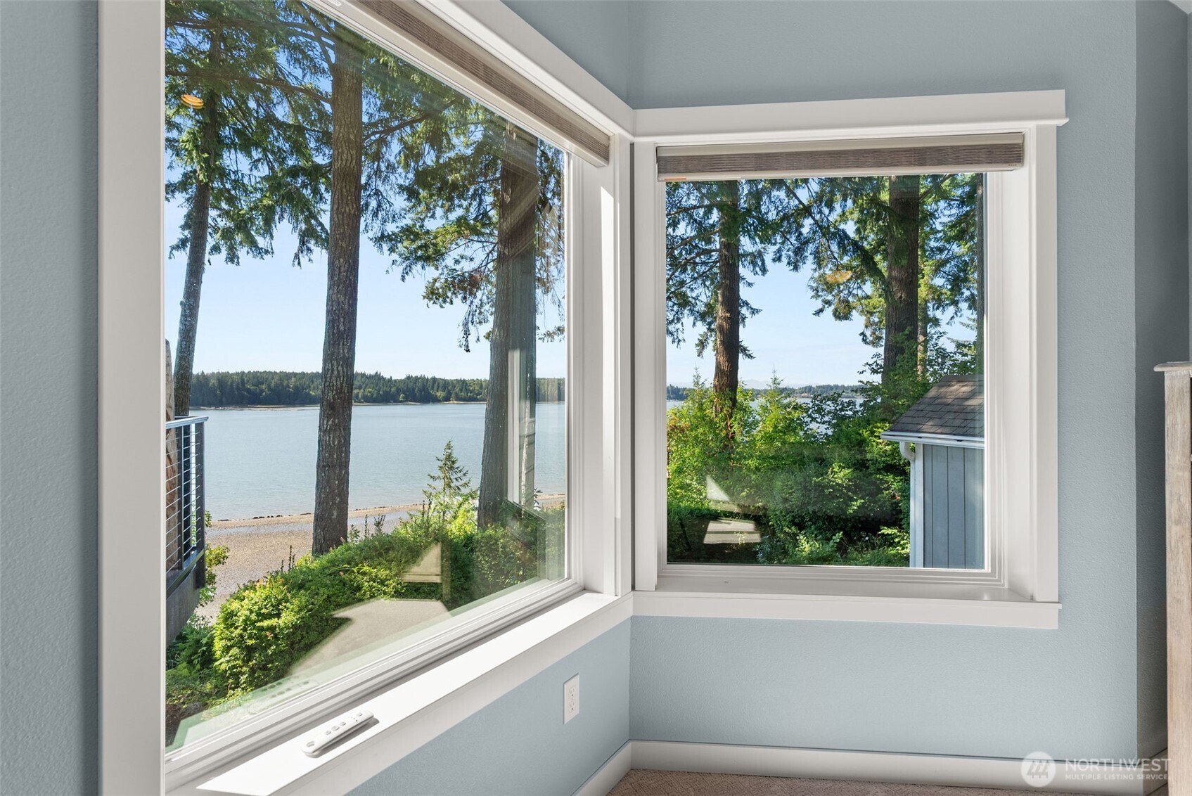 6321 Elizan Drive NW