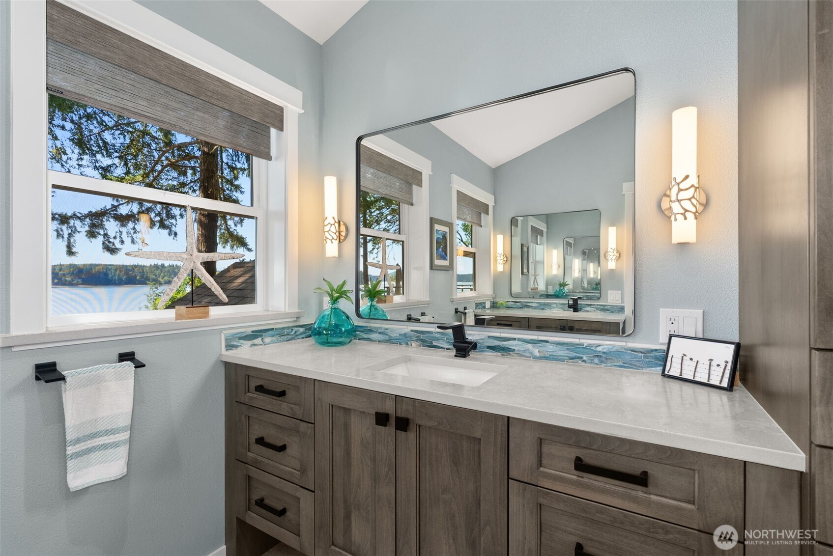 6321 Elizan Drive NW