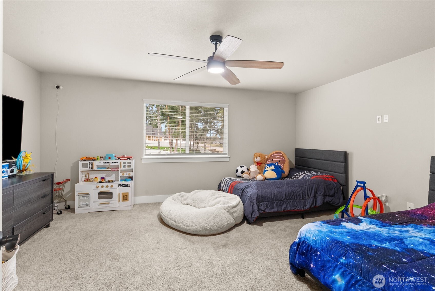 812 Tiedeman Road NW