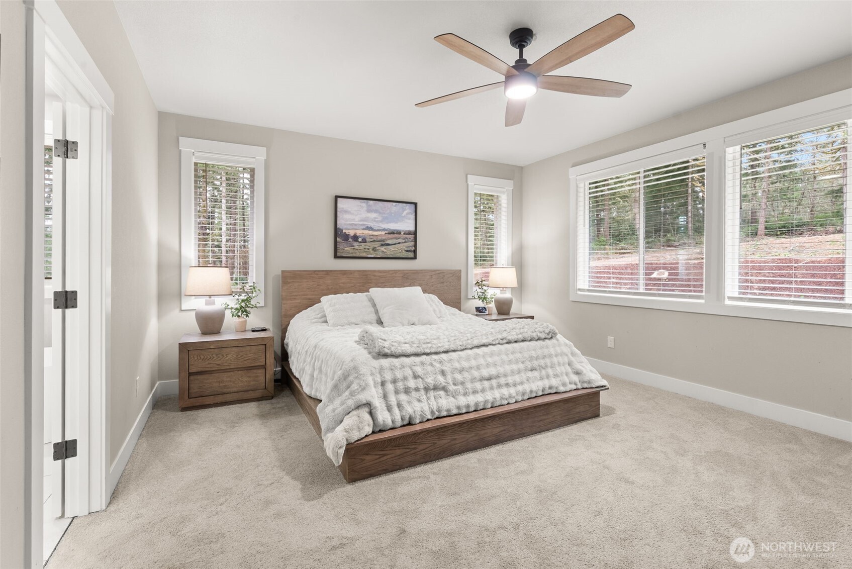 812 Tiedeman Road NW