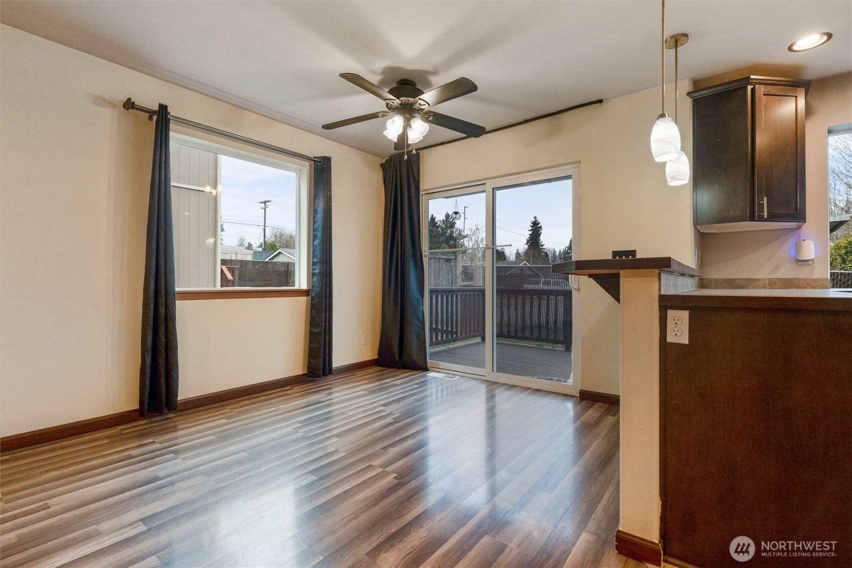 755 Glenridge Court