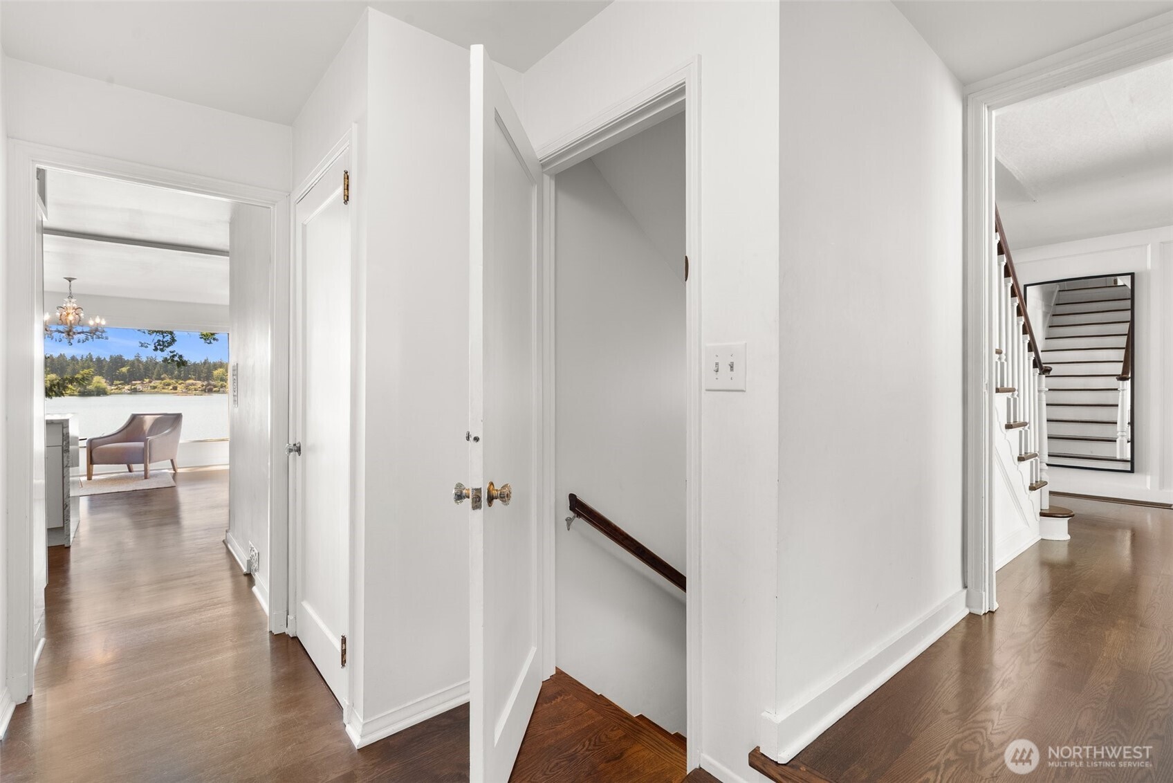 9144 Edgewater Drive SW