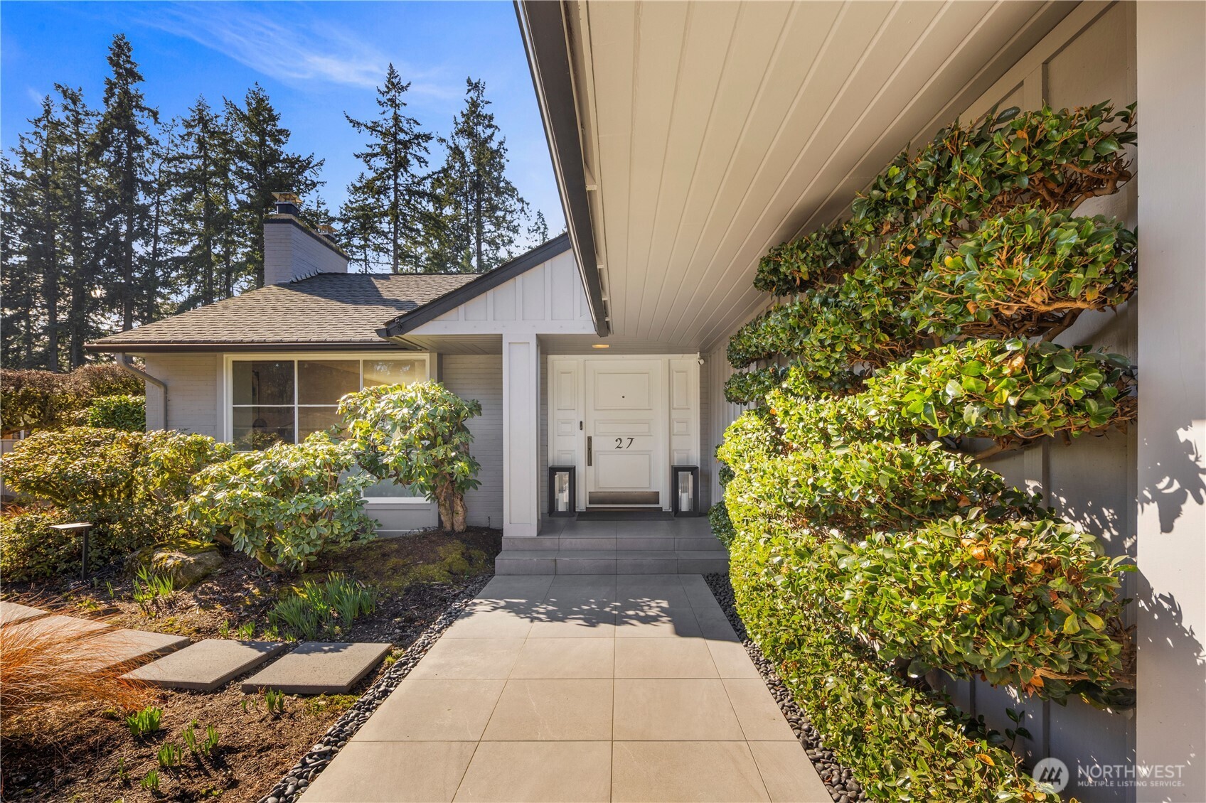 27 Forest Glen Lane SW