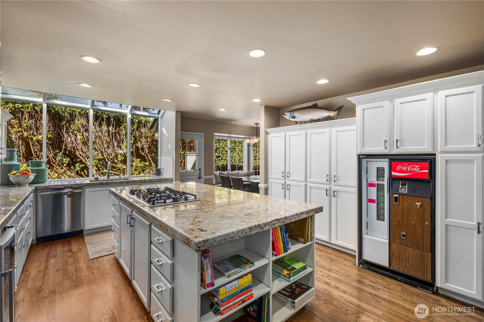 27 Forest Glen Lane SW