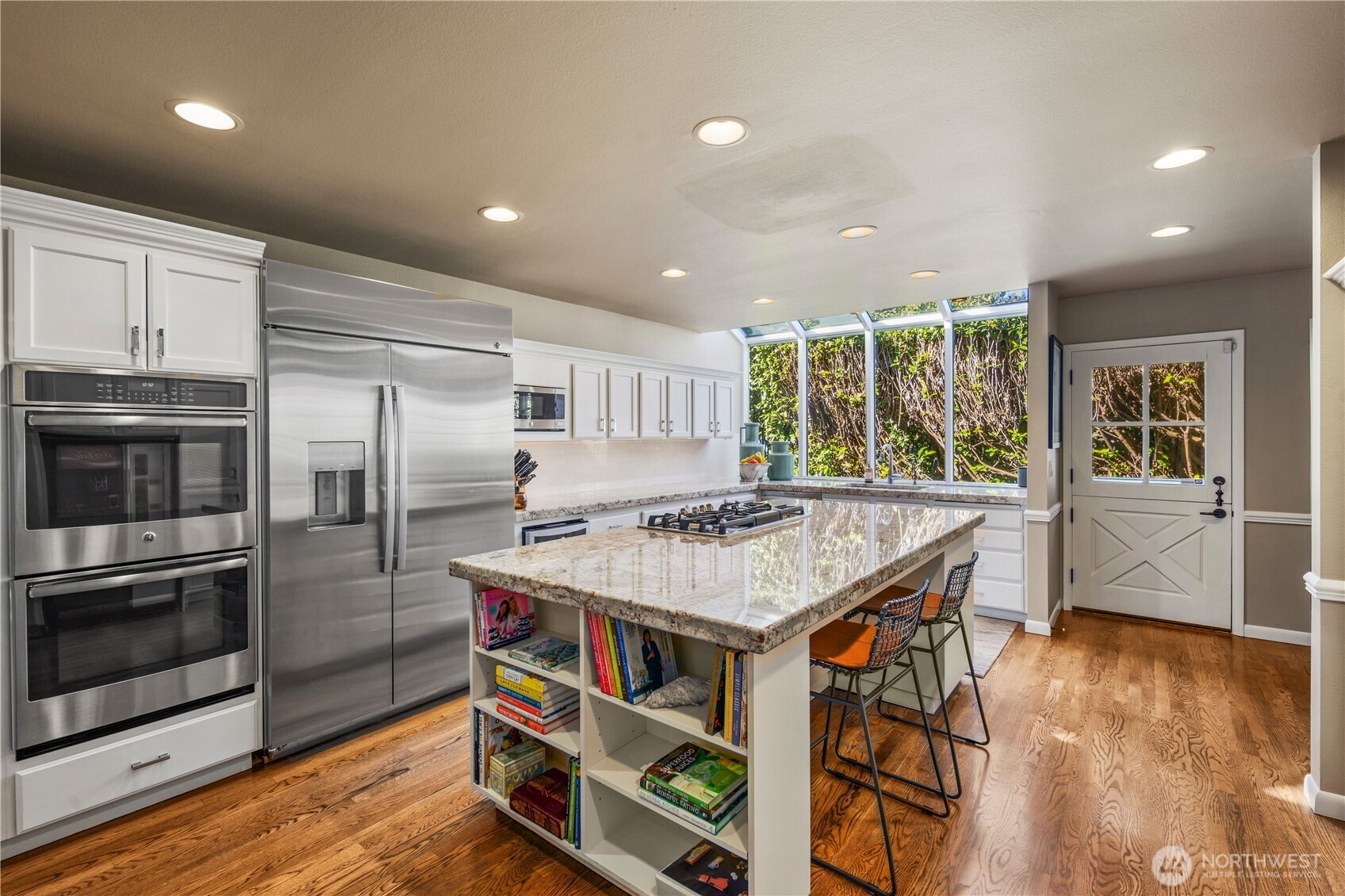 27 Forest Glen Lane SW