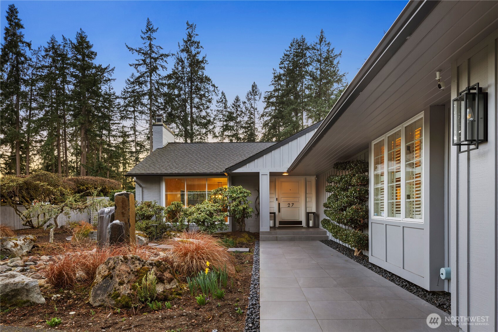 27 Forest Glen Lane SW