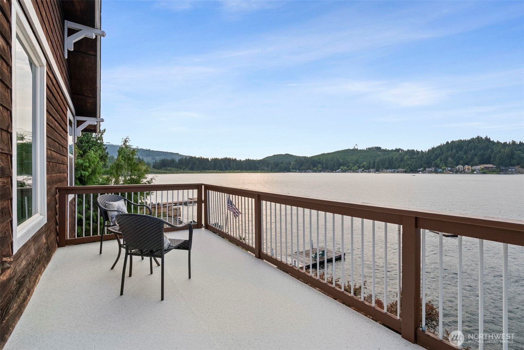 545 Summit Lake Shore Road NW