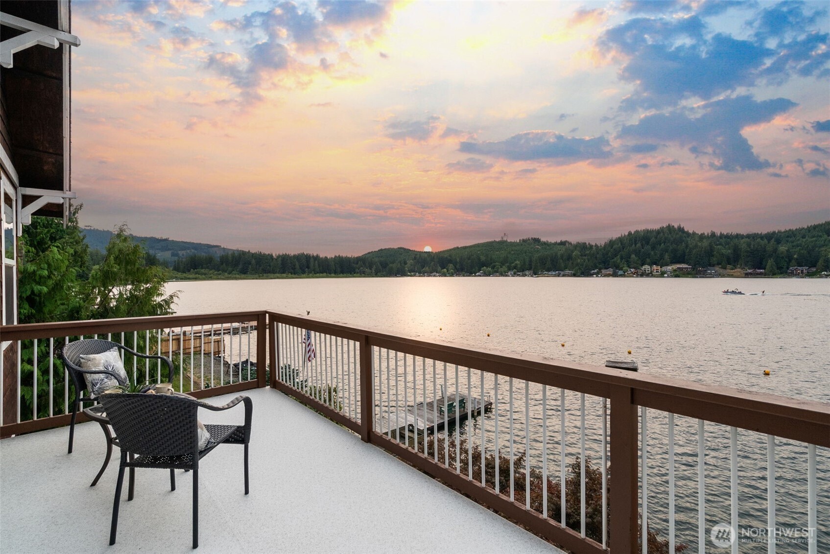 545 Summit Lake Shore Road NW