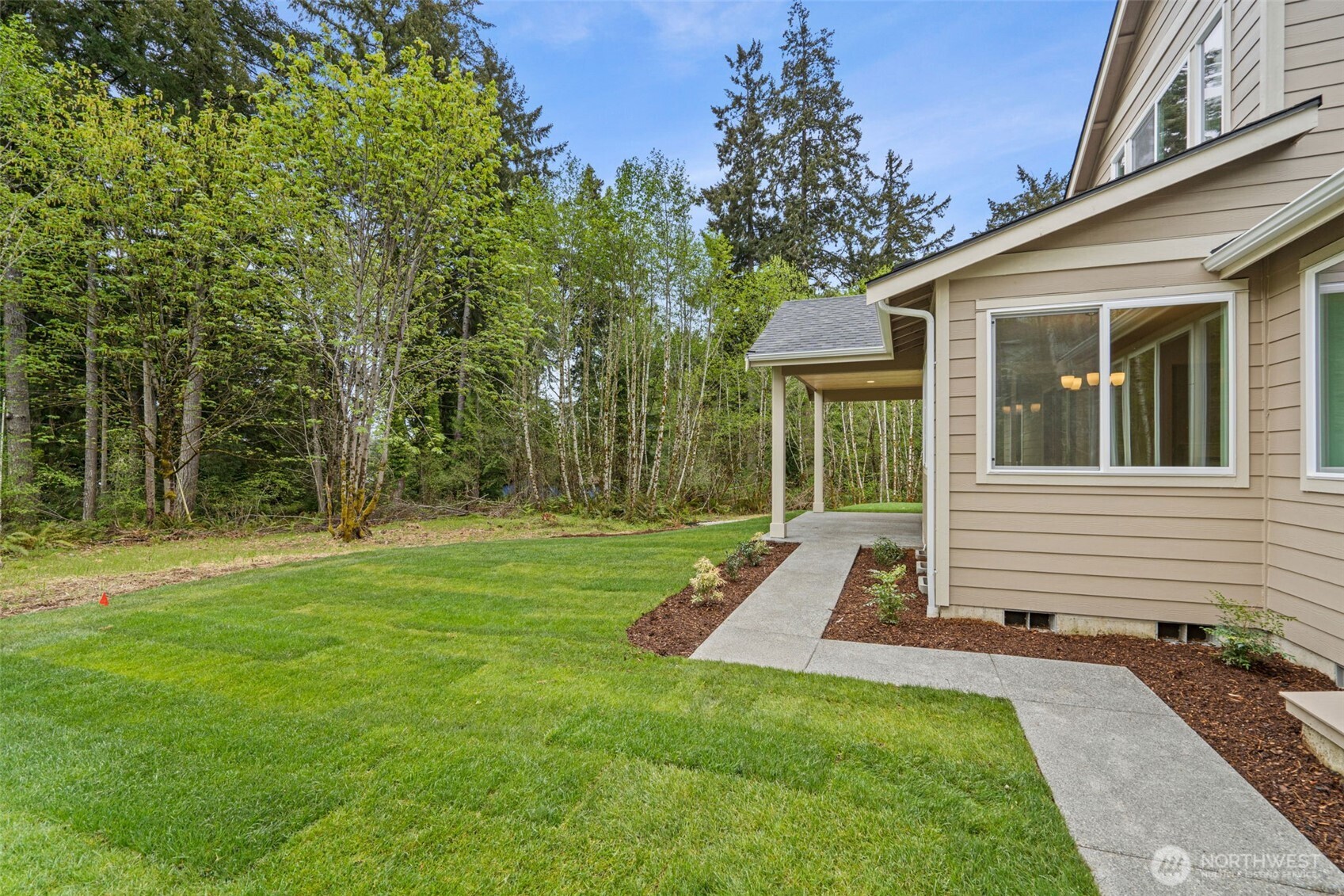 7622 Manzanita Drive NW Unit: Lot 4